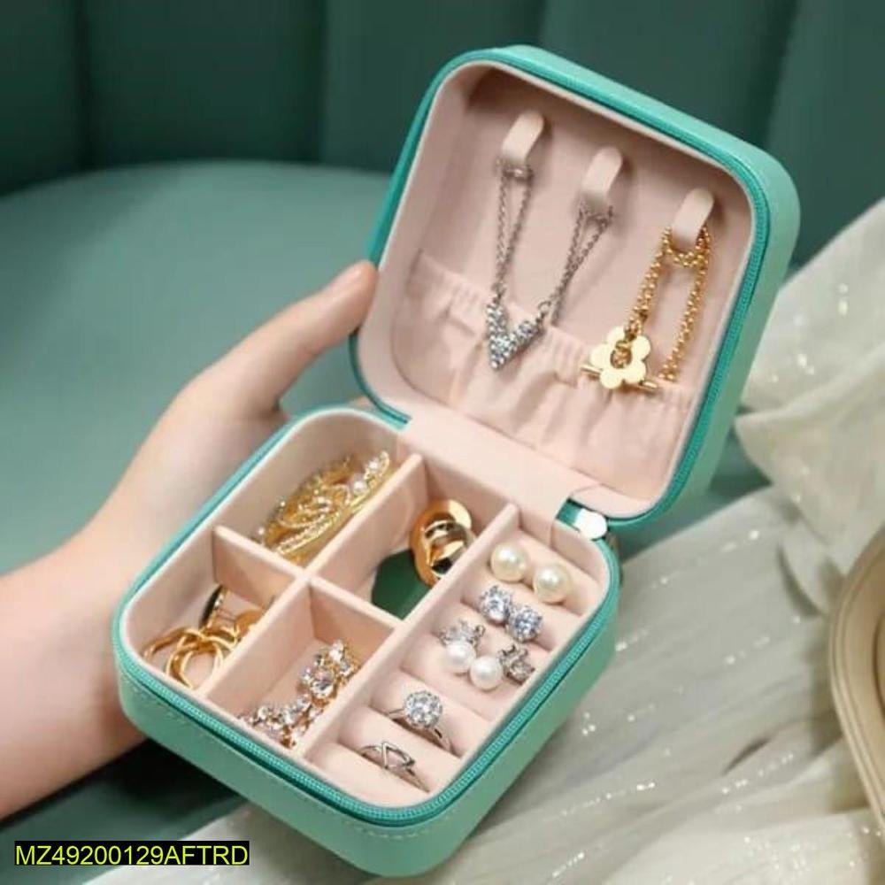 beautiful jewelley organizer