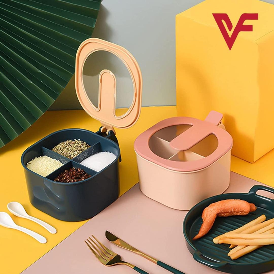 4 compartment spice box with spoon