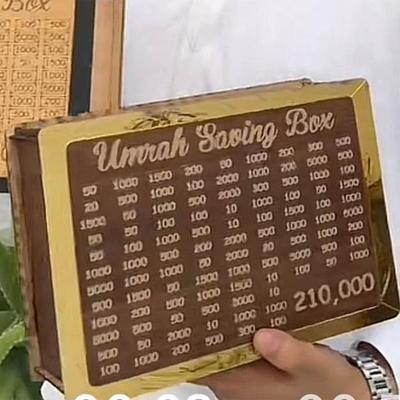 UMRAH-SAVING BOX
